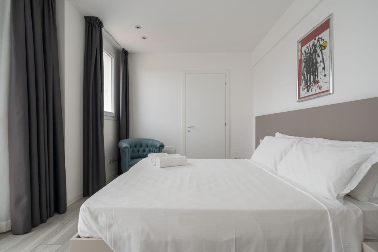 Hotel Boston 3 Stelle Superior Frontemare Lido di Jesolo Bagian luar foto